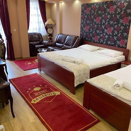 B&B Agusevicノヴィ・パザル エクステリア 写真